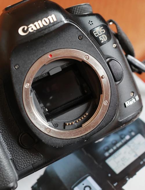 佳能5d3对焦，佳能5D3对焦区域设置详解？-第4张图片-优品飞百科