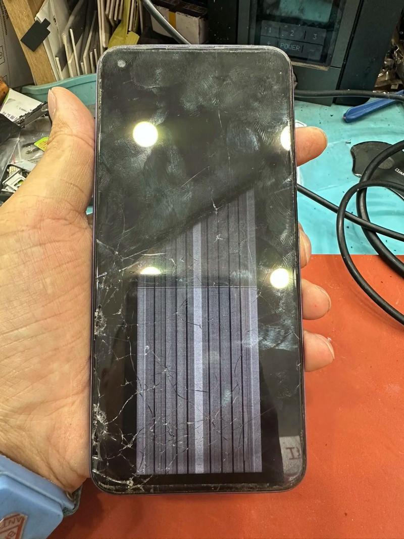 oppor17原装内屏多少钱，oppor17换内屏大概多少钱-第4张图片-优品飞百科