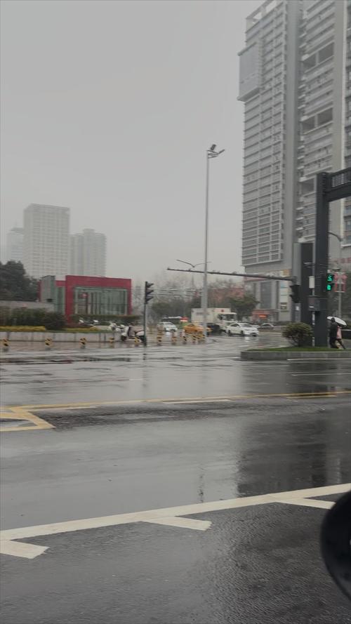 西安鄠邑今日天气，西安鄠邑天气实时预报-第3张图片-优品飞百科