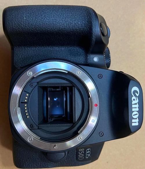 佳能850d和80d哪个性价比高，佳能850d和80d对比