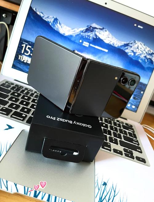 三星zflip4怎么截屏，三星zflip4截屏方法？-第1张图片-优品飞百科