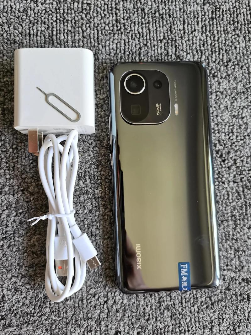 小米1屏幕多大尺寸，小米15换屏幕多少钱？-第3张图片-优品飞百科