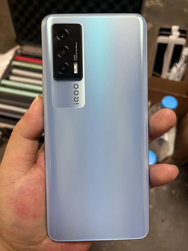 iqoo性能比较好的，iqoo近来比较好的手机？