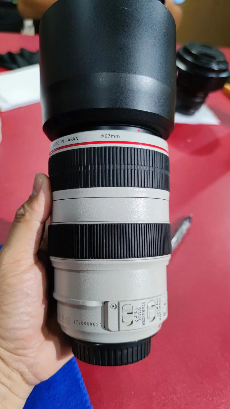 佳能胖白镜头的缺点？佳能胖白参数？-第1张图片-优品飞百科