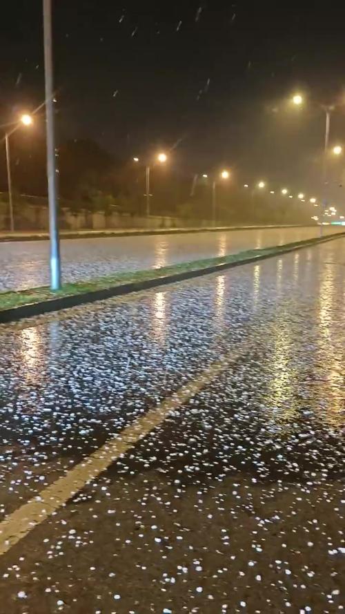 运城今日冰雹天气，山西运城冰雹灾害新闻-第6张图片-优品飞百科