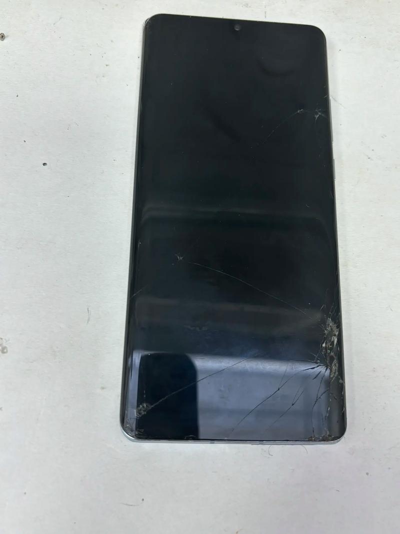 换一个华为p30pro屏幕多少钱，换一个华为p30pro手机屏幕多少钱-第2张图片-优品飞百科