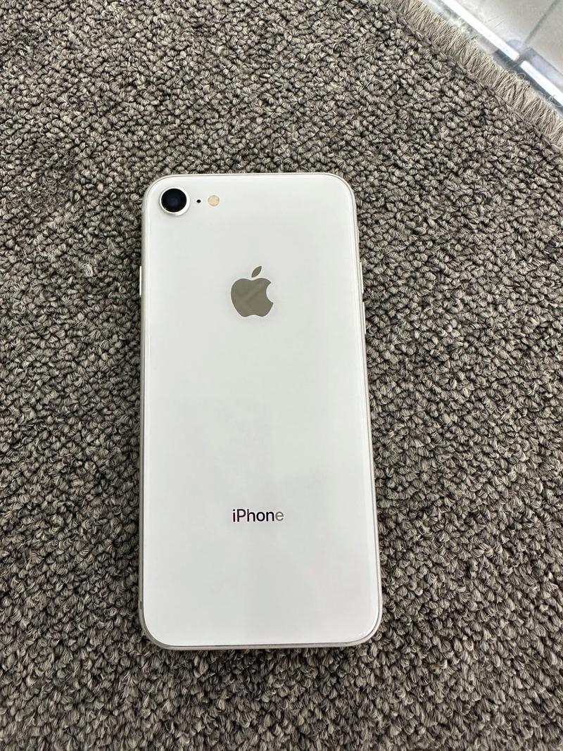 苹果8现在多少钱在店里买？iphone8多少钱一台,实体店？-第2张图片-优品飞百科