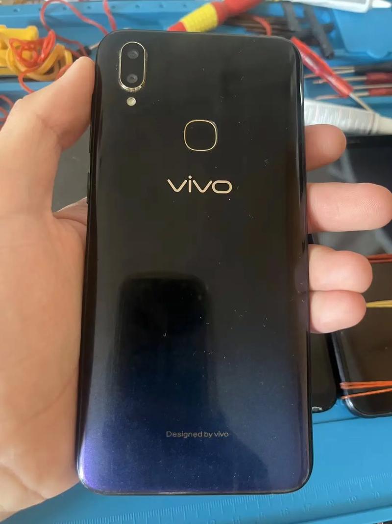 vivoz3新机费用多少?？vivoz3手机多少钱,怎么样？-第2张图片-优品飞百科