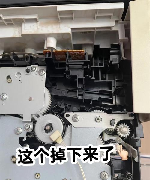 联想激光多功能一体机卡纸怎么办，联想激光多功能一体机m7105？