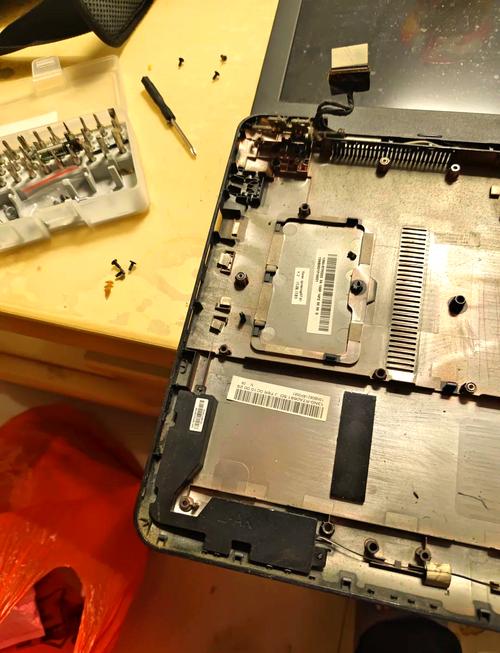 华硕vm510l二手值多少钱？华硕vm510l怎么样？-第2张图片-优品飞百科