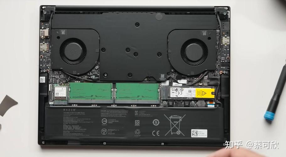 雷蛇和rog笔记本哪个好，雷蛇好还是rog好？-第6张图片-优品飞百科