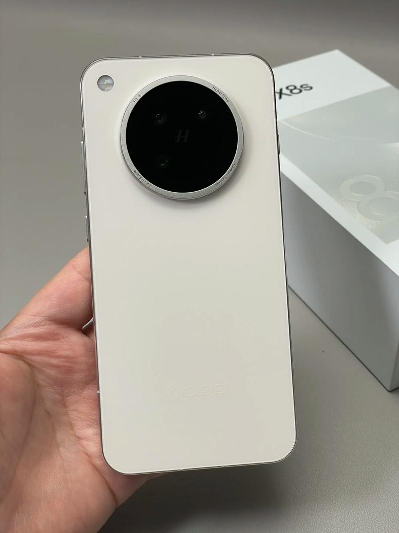 oppofindx2pro能卖多少钱?oppofindx2pro二手值得买吗?-第5张图片-优品飞百科 oppofindx2pro能卖多少钱?oppofindx2pro二手值得买吗?-第5张图片-优品飞百科