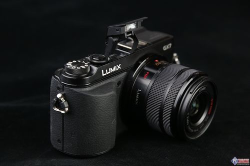 松下gx7配什么镜头，松下g7用什么镜头？-第1张图片-优品飞百科