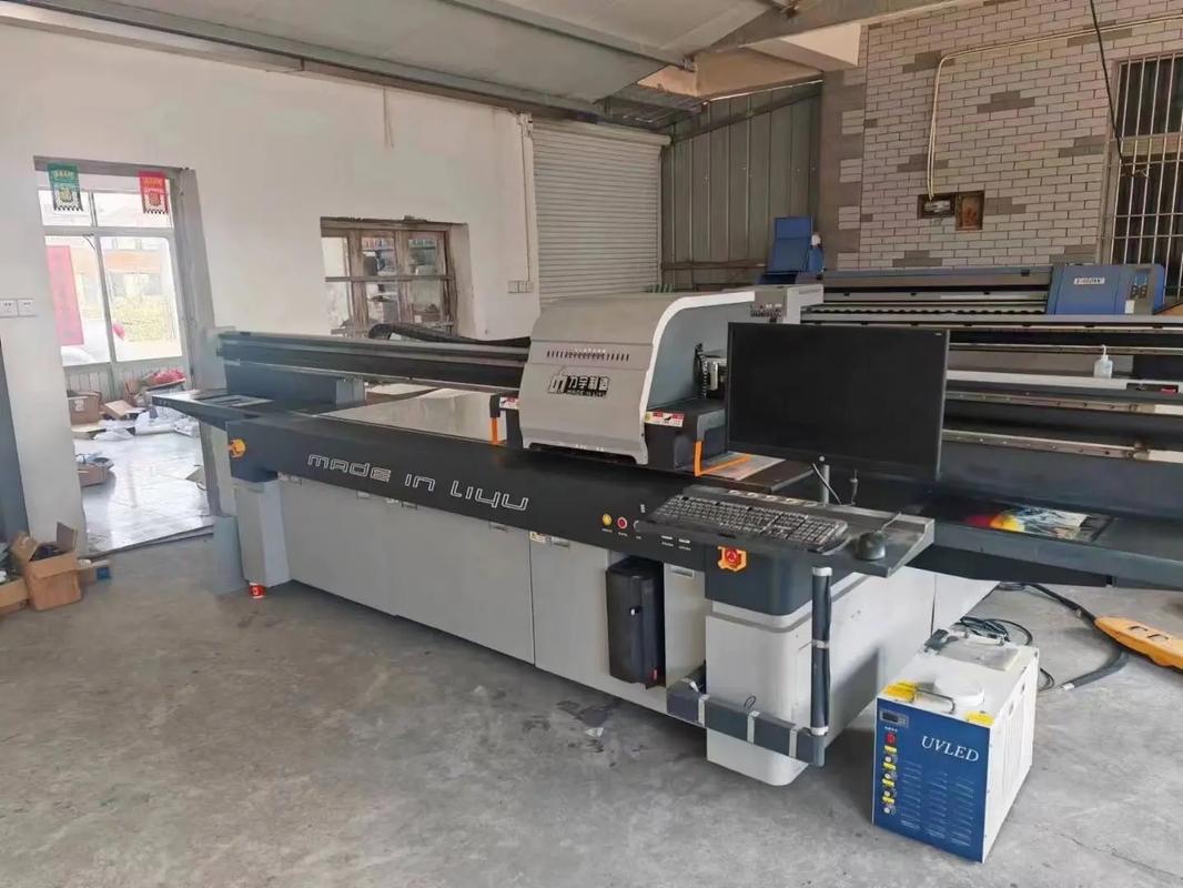 uv万能平板打印机生产厂家，uv平板打印机报价-第1张图片-优品飞百科