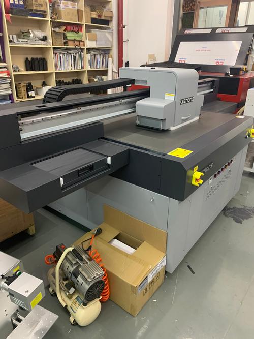 uv万能平板打印机生产厂家，uv平板打印机报价-第2张图片-优品飞百科