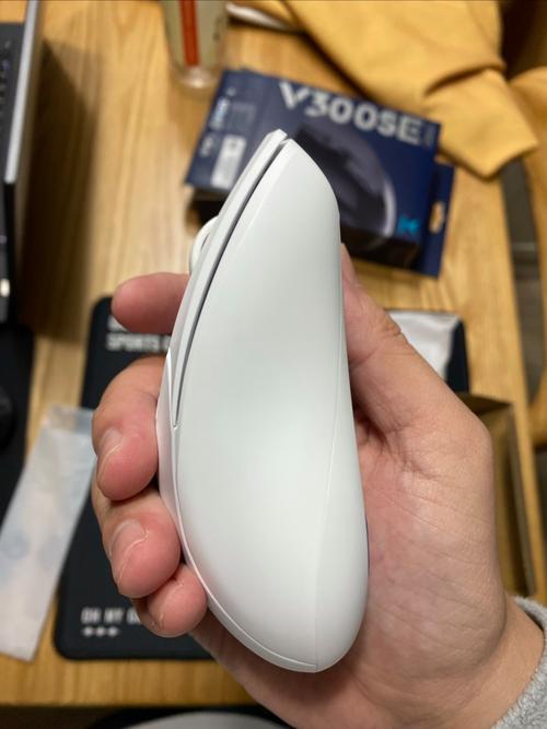 无线鼠标怎么设置，无线鼠标怎么设置更稳定？-第1张图片-优品飞百科