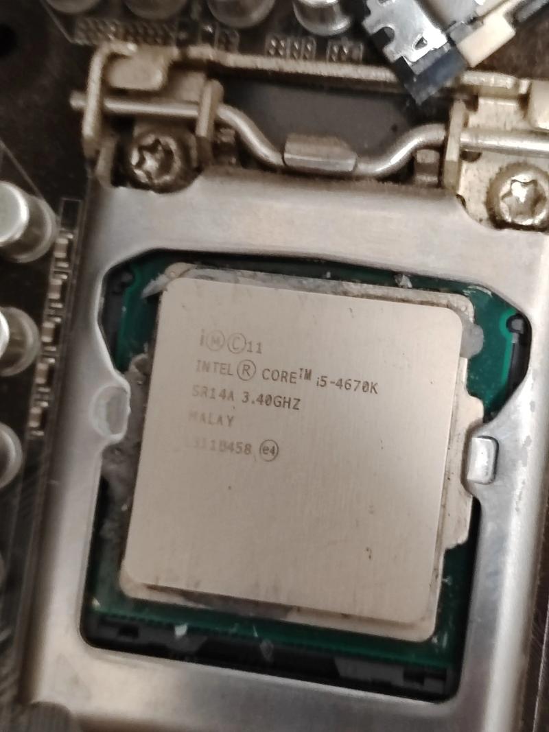 i54590核显能玩什么游戏？i54590核显玩lol怎么样？-第2张图片-优品飞百科