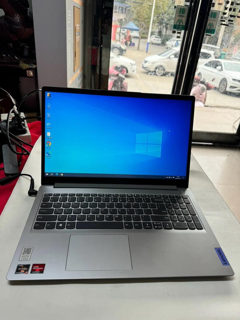 联想笔记本超薄哪个好，联想笔记本超薄款推荐？-第5张图片-优品飞百科