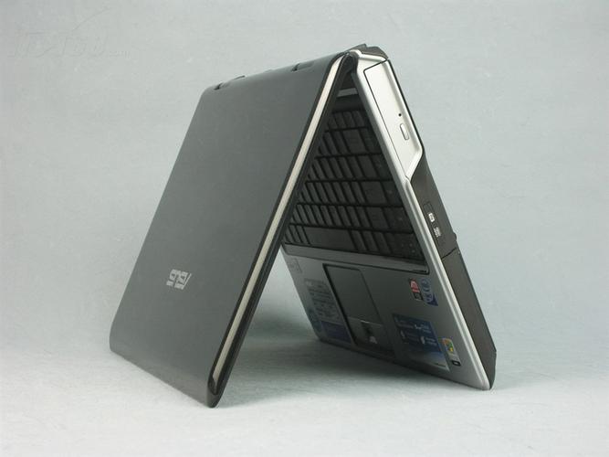 华硕13寸笔记本哪款好，华硕13寸游戏本-第2张图片-优品飞百科