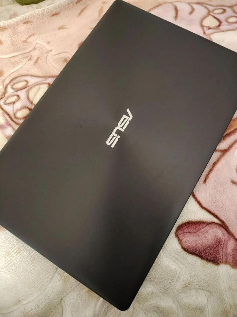 华硕x550v是游戏本吗，华硕x550v评测？-第2张图片-优品飞百科