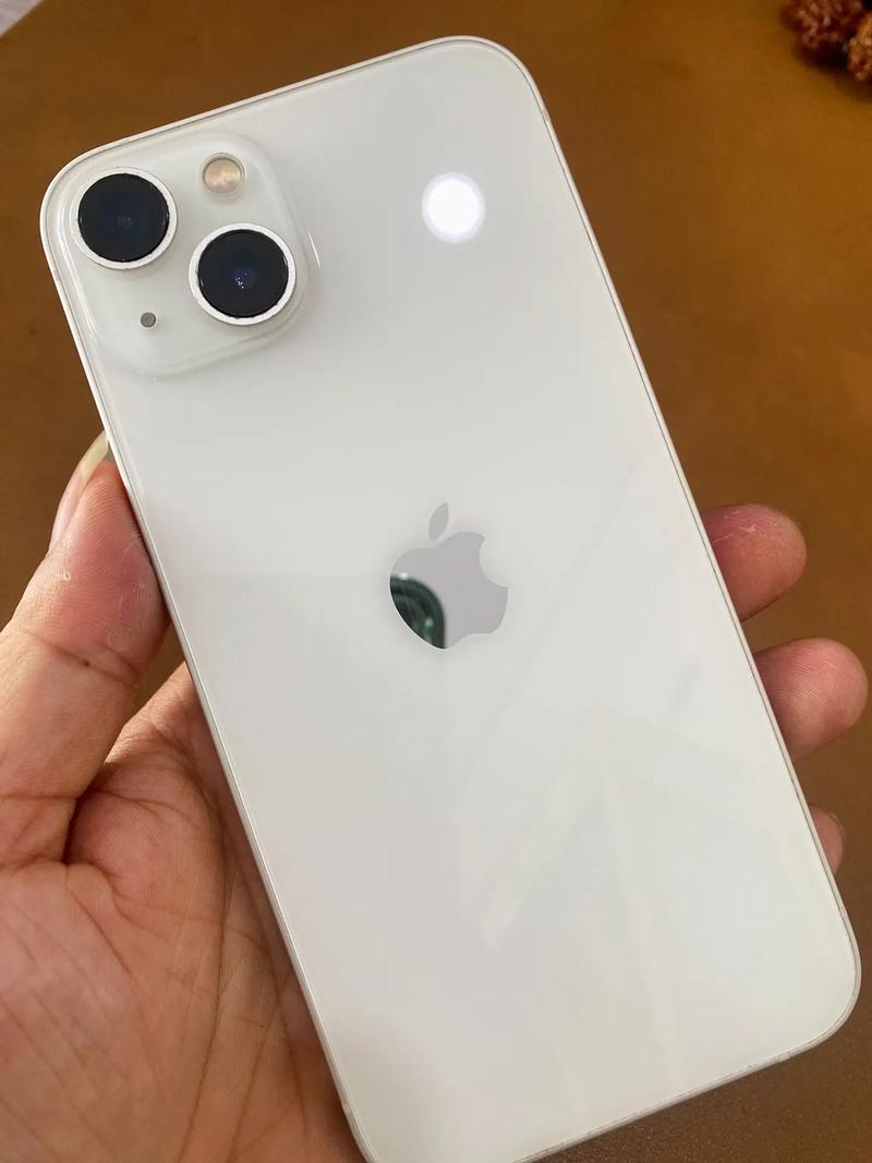 苹果13多大英寸，iphone 13多大尺寸-第2张图片-优品飞百科