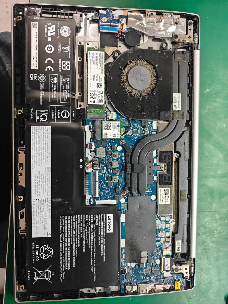 acer笔记本怎么拆开清理，acerzqt笔记本电脑拆机教程？-第2张图片-优品飞百科